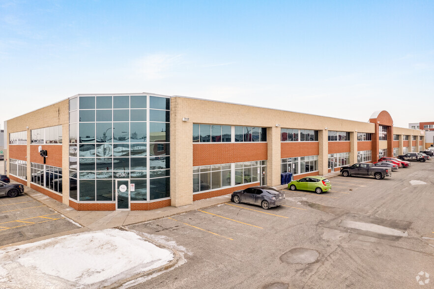 4500-4536 Rue Louis-B.-Mayer, Laval, QC for lease - Building Photo - Image 2 of 4