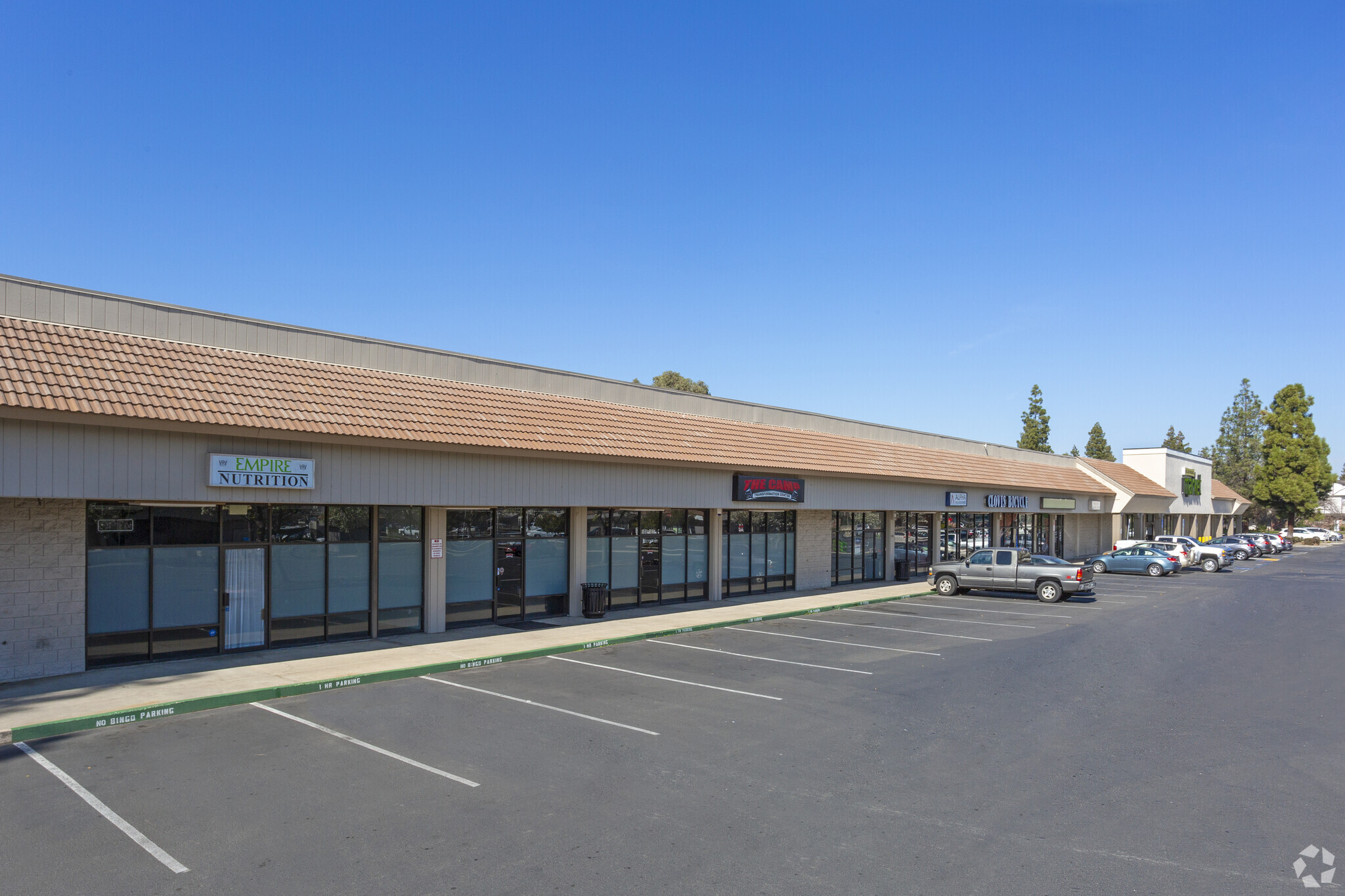 10-80 W Bullard, Clovis, CA 93612 - Crossroads Shopping Center | LoopNet