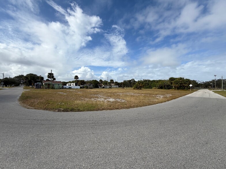 1920 Magnolia Avenue, Melbourne, FL for sale - Building Photo - Image 3 of 6