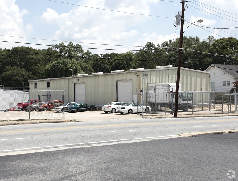 829 Hollywood Rd NW, Atlanta, GA 30318