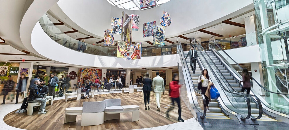 55 Avenue Rd, Toronto, ON for lease - Interior Photo - Image 1 of 14