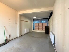 10 Howegate, Hawick for sale Interior Photo- Image 2 of 12