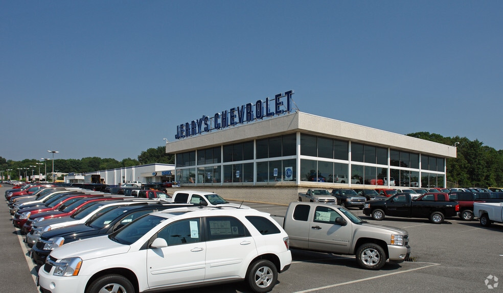 1906 E Joppa Rd, Baltimore, MD for lease - Primary Photo - Image 1 of 2