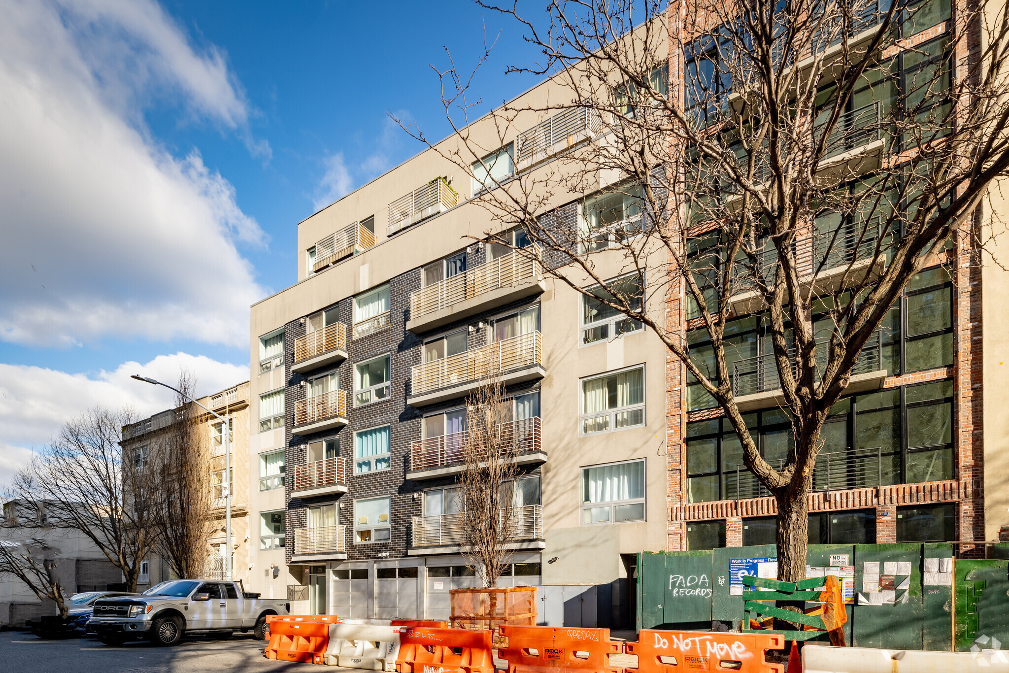 21 Montrose Ave, Brooklyn, NY for sale Primary Photo- Image 1 of 10