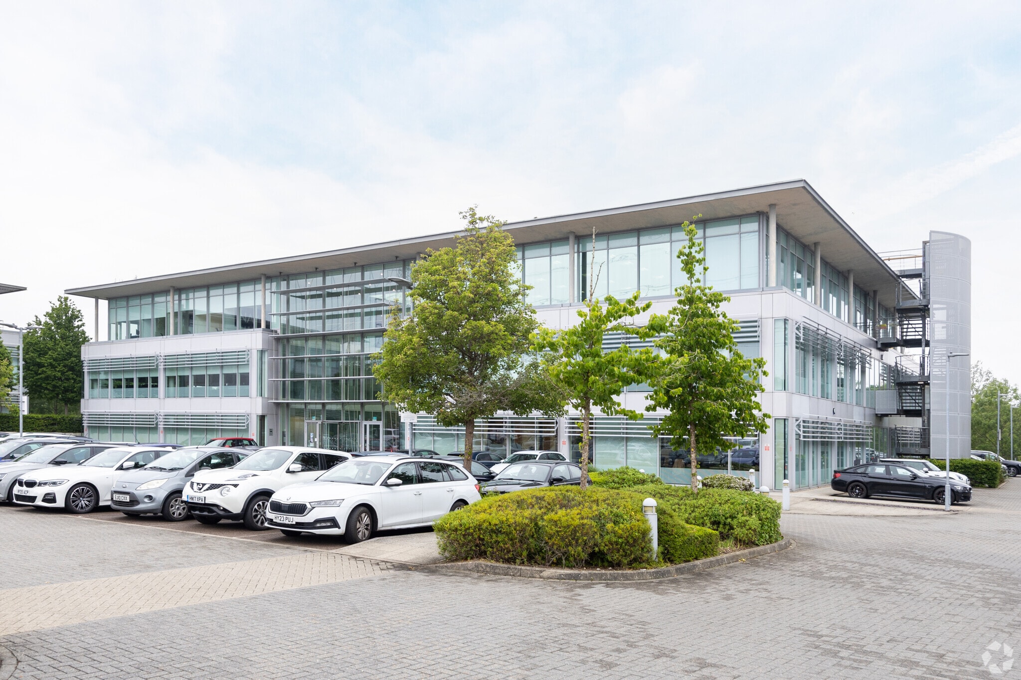 Parkway, Fareham for sale Primary Photo- Image 1 of 1