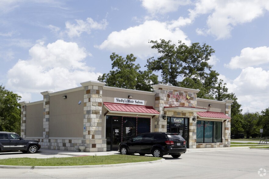 1426 Groesbeck St, Bryan, TX for sale - Primary Photo - Image 1 of 1