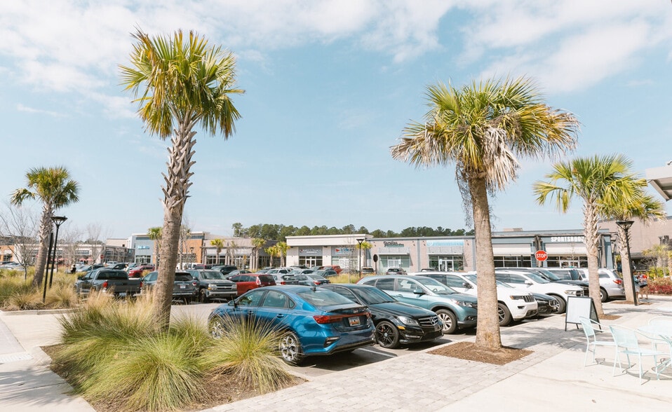 801 Nexton Square dr, Summerville, SC for lease - Building Photo - Image 2 of 4