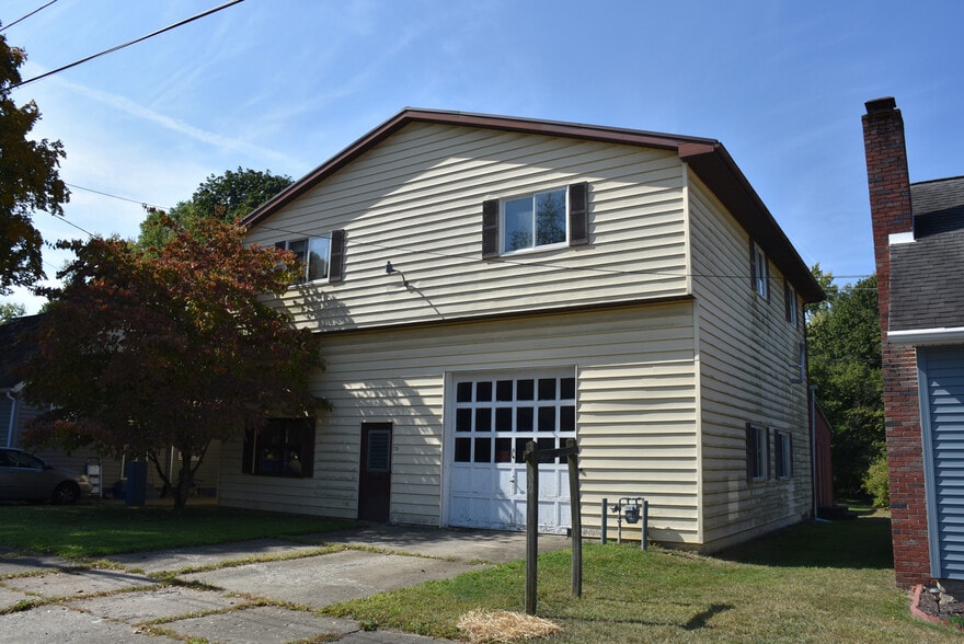 136 Smith st, Cochranton, PA for sale - Building Photo - Image 2 of 39