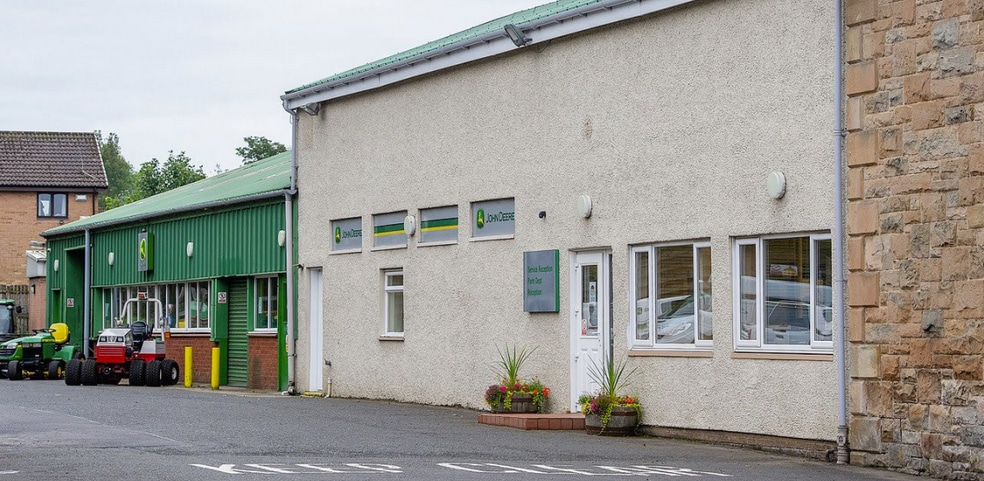 Busby Station portfolio of 5 properties for sale on LoopNet.com - Building Photo - Image 3 of 6