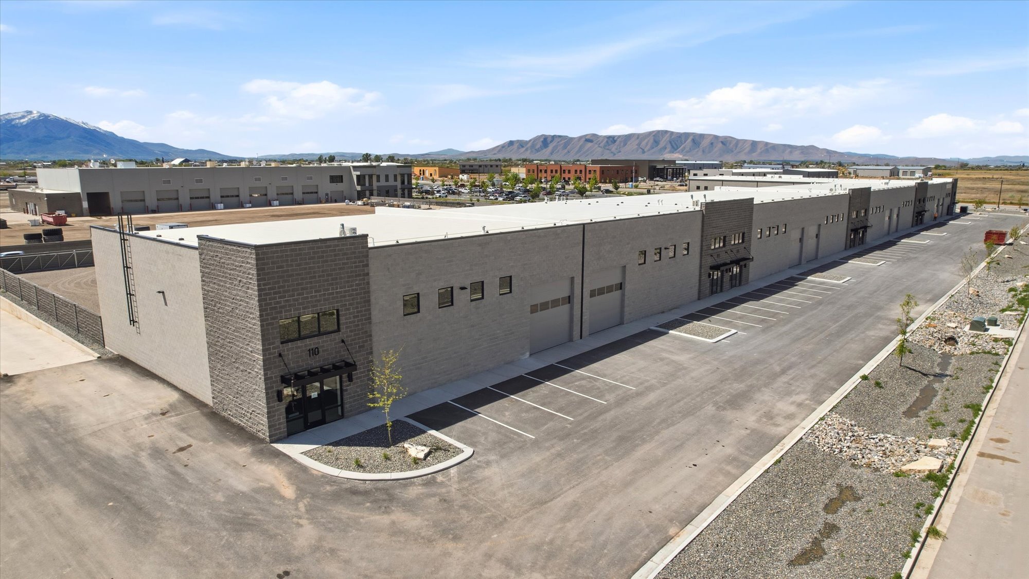 3546 N 1150 W, Spanish Fork, UT for lease Interior Photo- Image 1 of 14