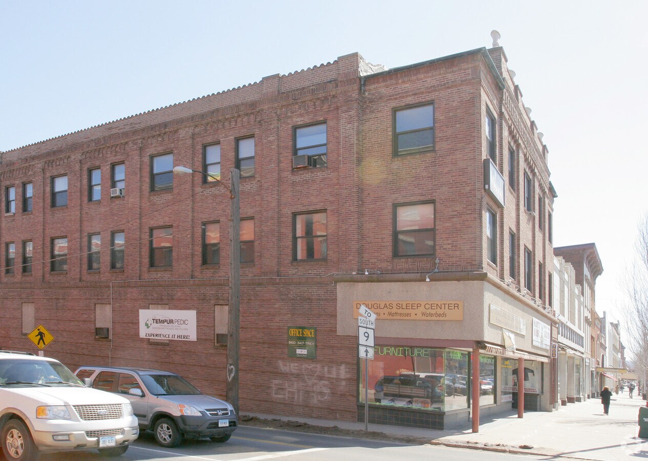 438 Main St, Middlefield, CT 06455 Property Record