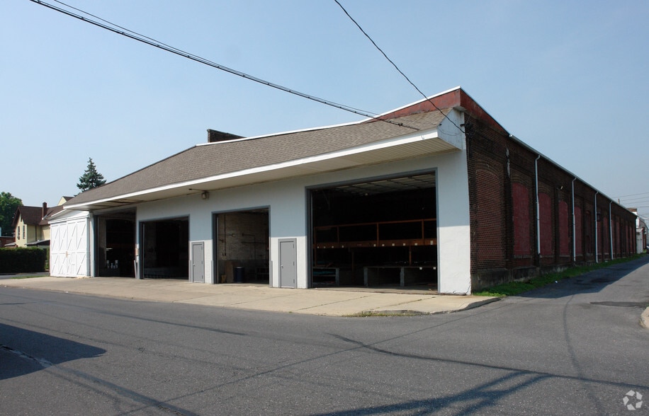 1401 W Gordon St, Allentown, PA for sale - Building Photo - Image 2 of 3