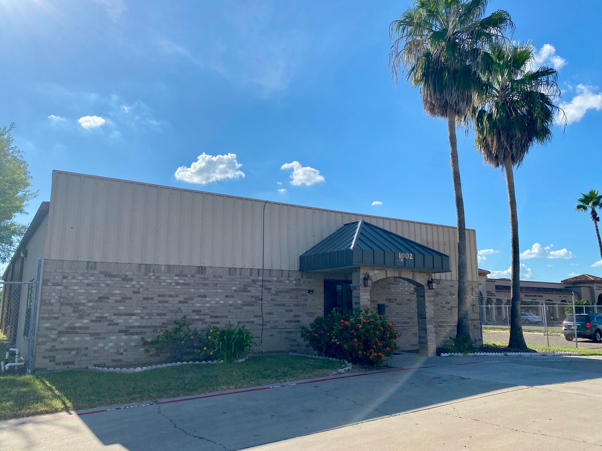 1002 S Airport Dr, Weslaco, TX 78596 Medical Office