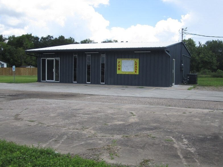 18719 N Highway 35, Alvin, TX for sale - Building Photo - Image 1 of 1