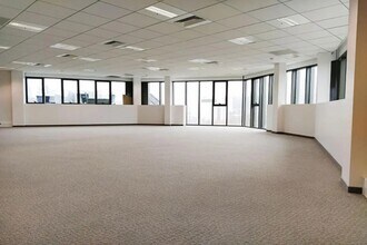 4 Avenue Pablo Picasso, Nanterre for lease Interior Photo- Image 2 of 11