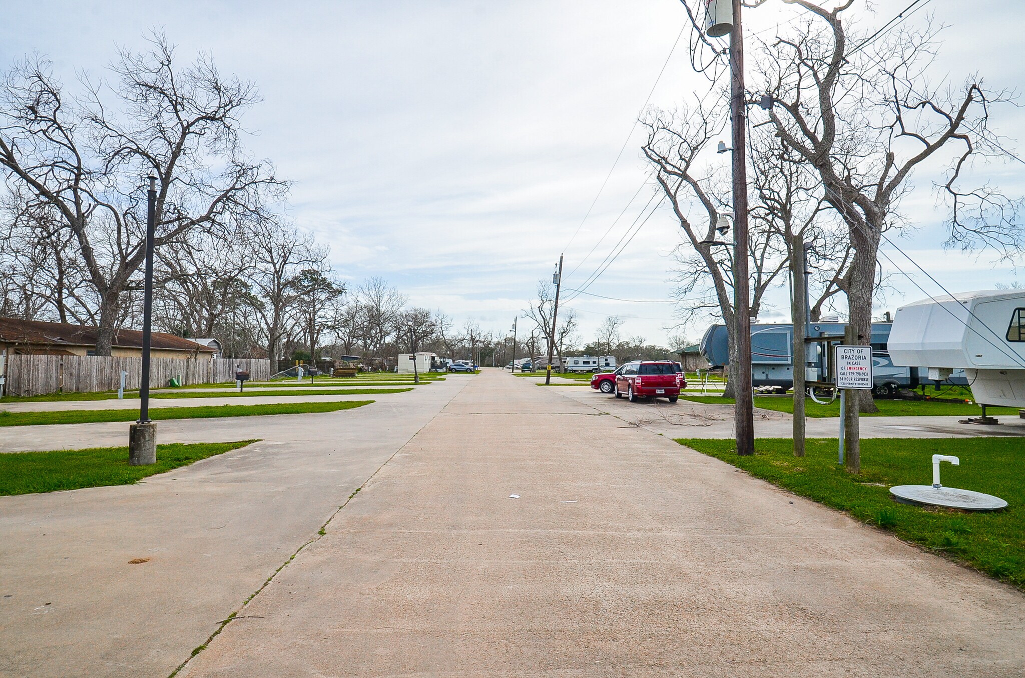 1215 S Brooks St, Brazoria, TX for sale Building Photo- Image 1 of 1