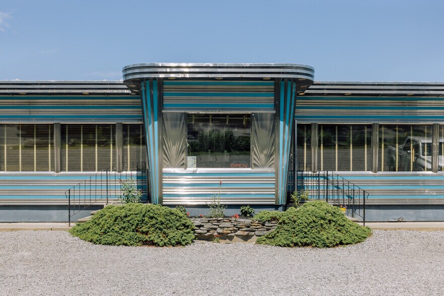 573 East Kerleys Corners, Elizaville, NY for sale - Primary Photo - Image 1 of 1