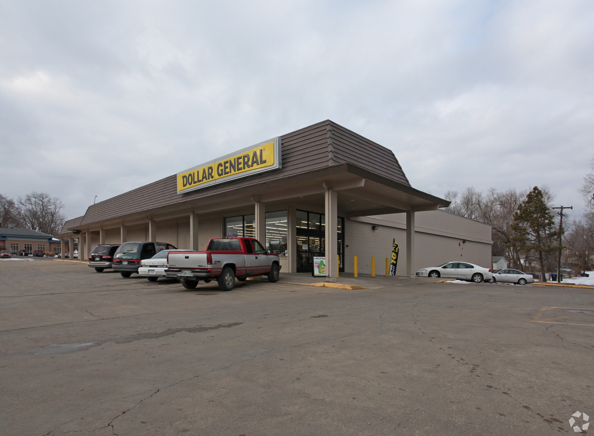 1925 SW 10th Ave, Topeka, KS for sale Primary Photo- Image 1 of 1
