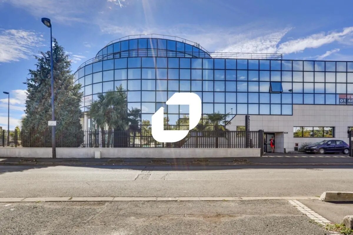Office in Champigny-sur-Marne for lease Building Photo- Image 1 of 12