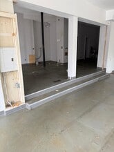 2001-2003 Fleet St, Baltimore, MD for lease Interior Photo- Image 2 of 4