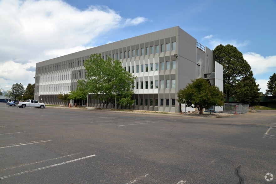 12000 E 47th Ave, Denver, CO for lease - Building Photo - Image 3 of 6