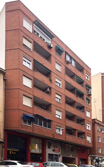 Calle Santos Martires, 10, Talavera de la Reina, Toledo for sale - Primary Photo - Image 1 of 1