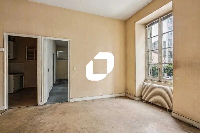 Office in Bordeaux for lease - Interior Photo - Image 1 of 4