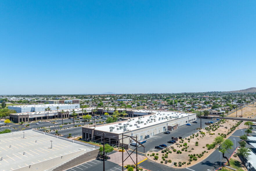 4625 E Cotton Center Blvd, Phoenix, AZ for lease - Building Photo - Image 3 of 3