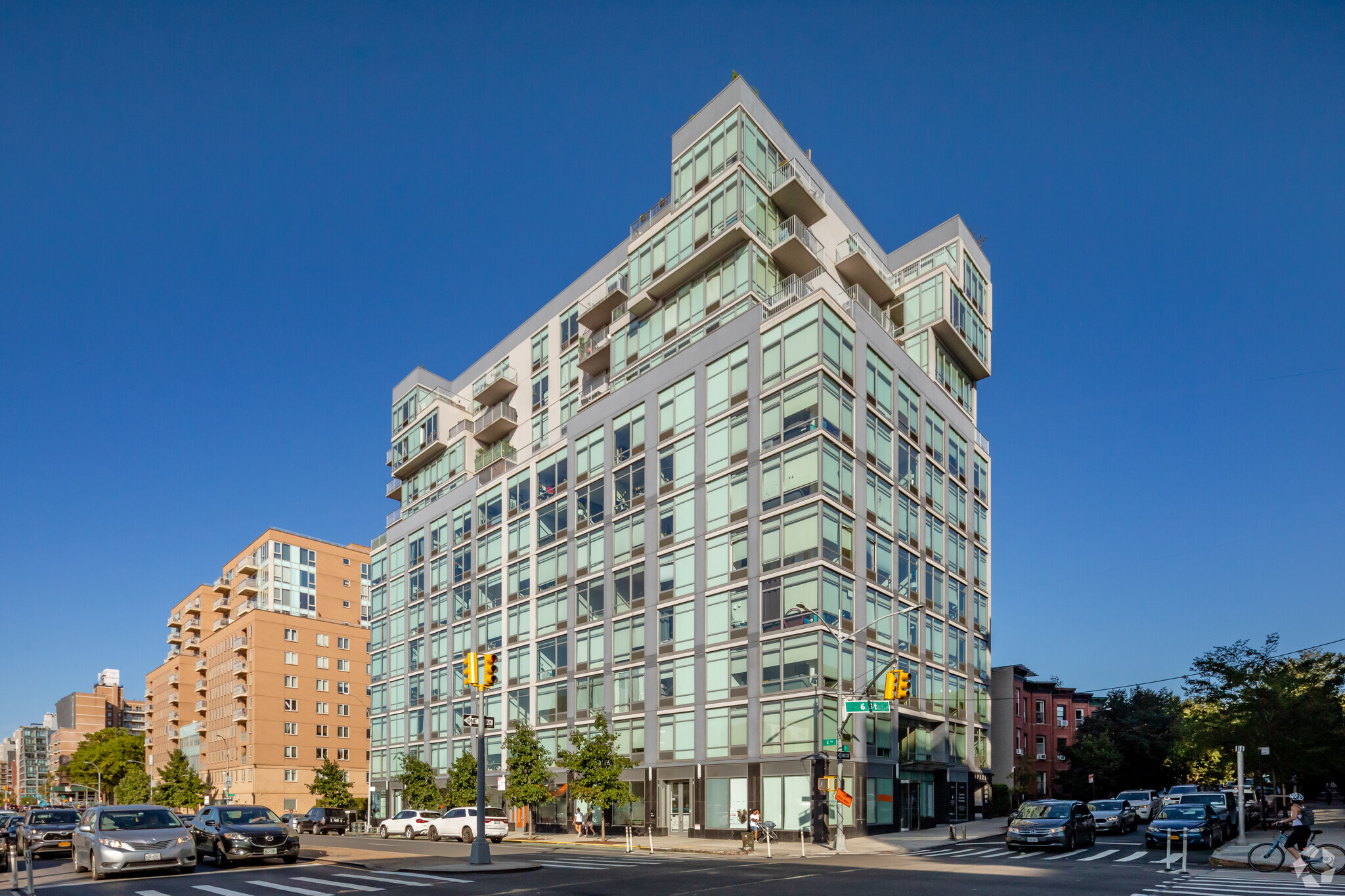 267 6th St, Brooklyn, NY for sale Primary Photo- Image 1 of 1