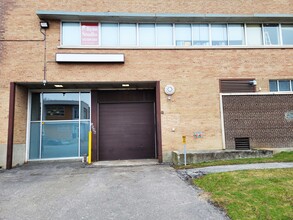 1540-1552 Chatelain Ave, Ottawa, ON for lease Building Photo- Image 1 of 4