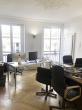 Office in Paris for lease Interior Photo- Image 2 of 7