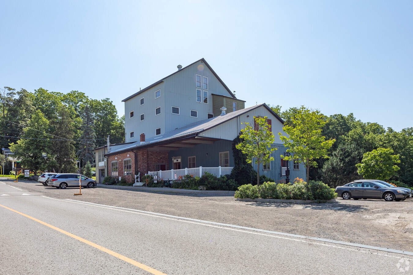 425 Whitevale Rd, Pickering, ON L0H 1M0 Retail for Sale