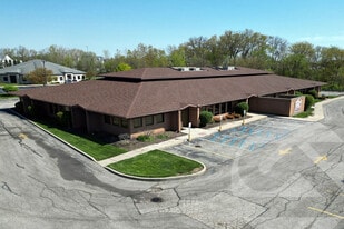 7010 Spring Meadows West Dr, Holland OH - Convenience Store