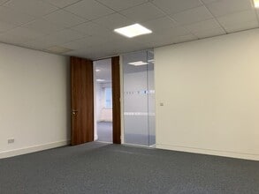 Pilkington Ct, Prescot for lease Interior Photo- Image 2 of 6