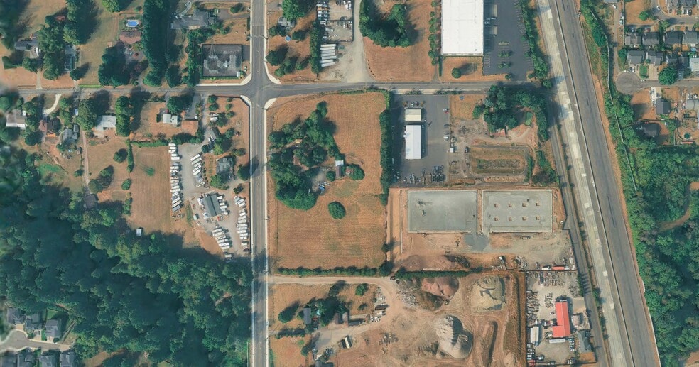 15301 NE 10th Ave, Vancouver, WA for sale - Primary Photo - Image 1 of 2