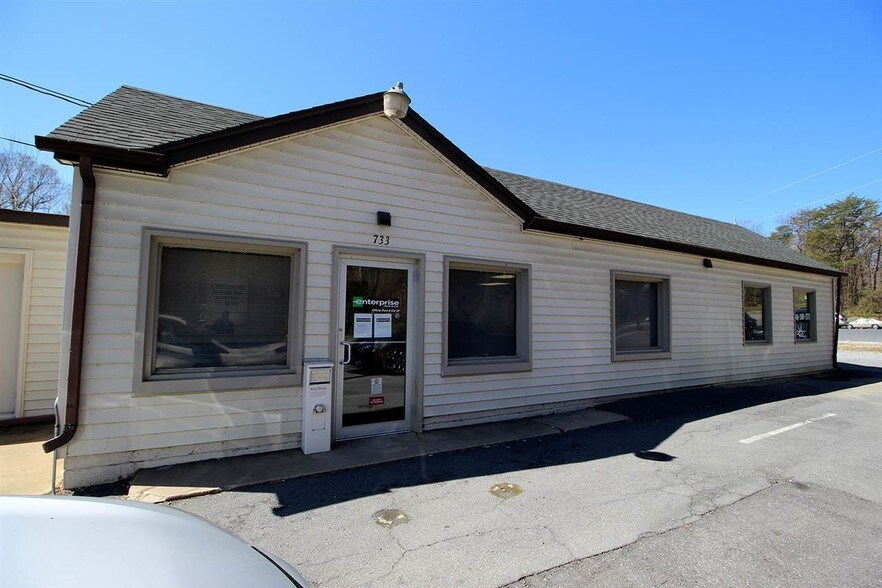 733 4th St, Shenandoah, VA for sale - Primary Photo - Image 1 of 1