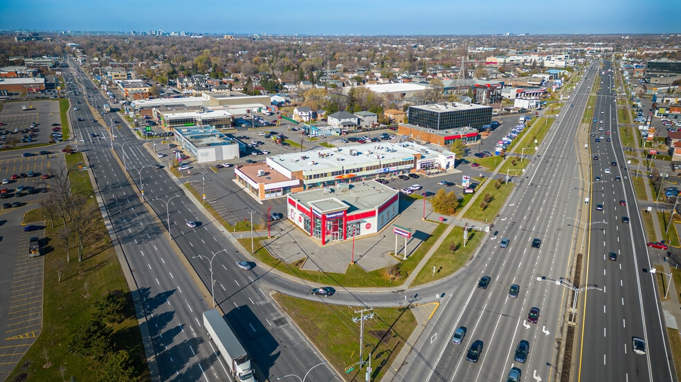 6400 Boul Taschereau, Brossard, QC for lease - Building Photo - Image 3 of 11