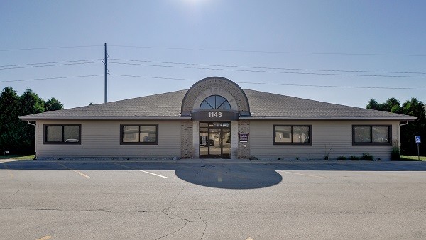 1143 Warwick Way, Racine, WI for lease - Building Photo - Image 3 of 5
