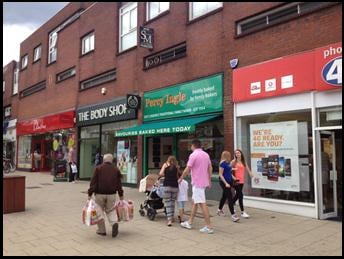 208 High Rd, Loughton for sale Primary Photo- Image 1 of 1