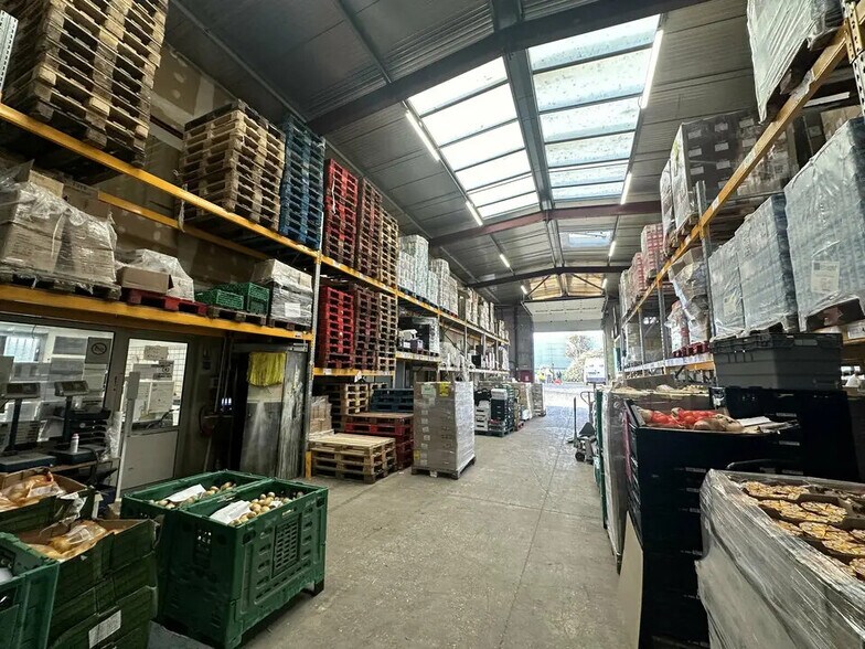 Flex in Taissy for sale - Interior Photo - Image 2 of 6