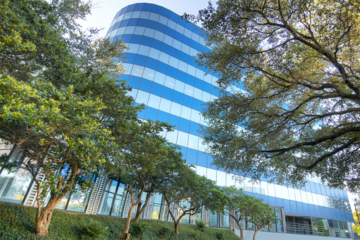 5858 Westheimer Rd, Houston, TX for lease - Building Photo - Image 1 of 19