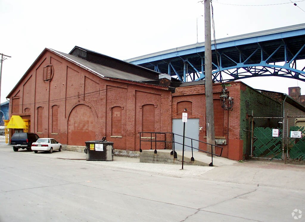 View Photo