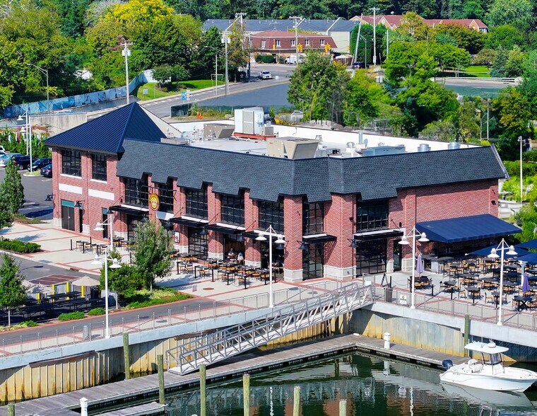 45 Herb Hill Rd, Glen Cove, NY 11542 Garvies Point Brewery