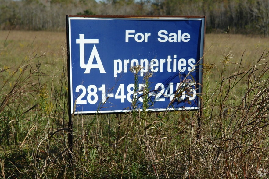 Industrial Dr, Pearland, TX for sale - Primary Photo - Image 1 of 1