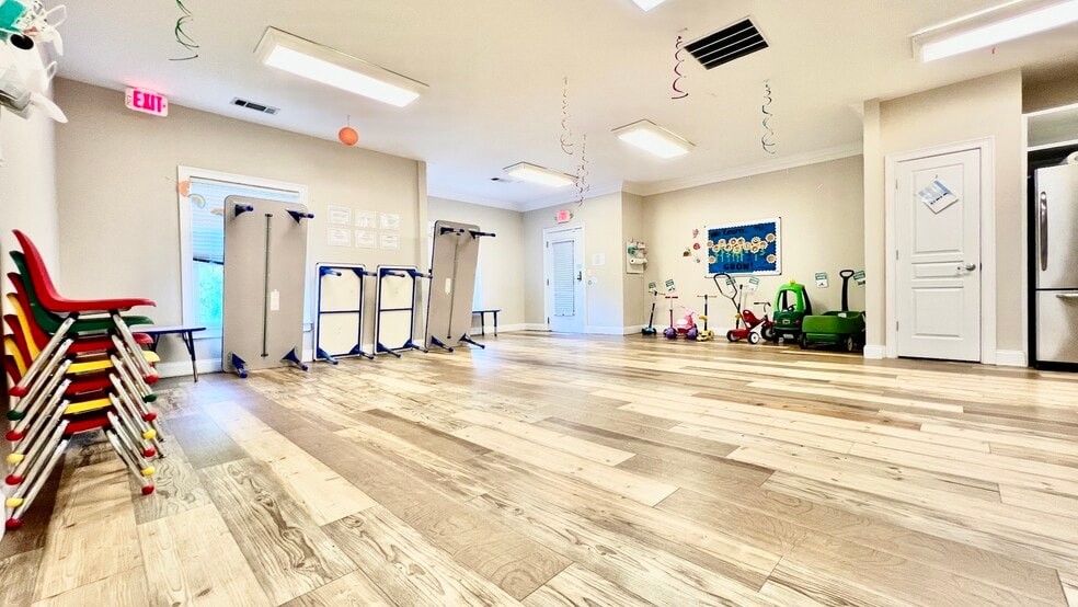 4080 McGinnis Ferry Rd, Alpharetta, GA for sale - Building Photo - Image 3 of 52