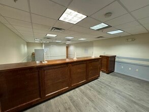 910 SUMMIT Ave, Union City, NJ for lease Building Photo- Image 2 of 9