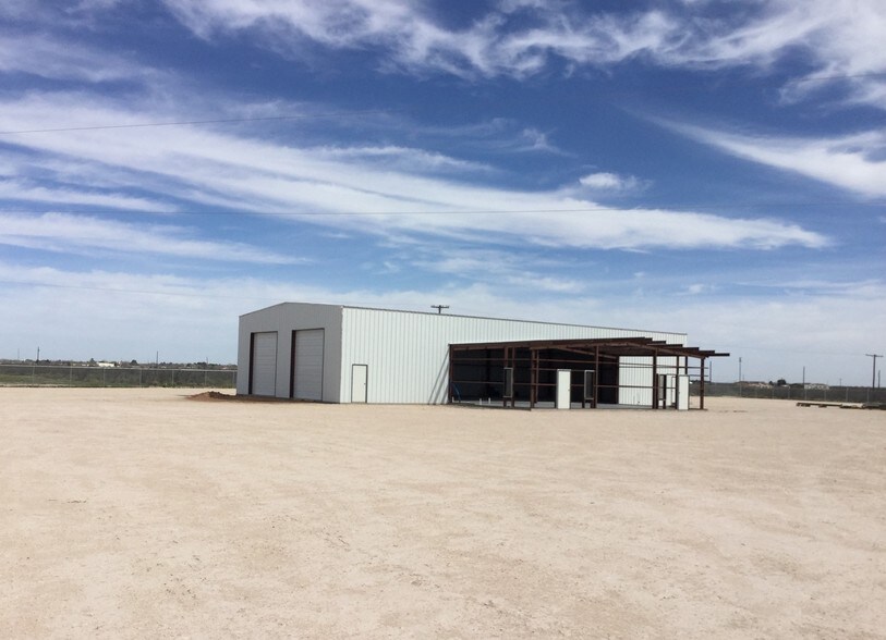 3030 Main St, Monahans, TX 79756