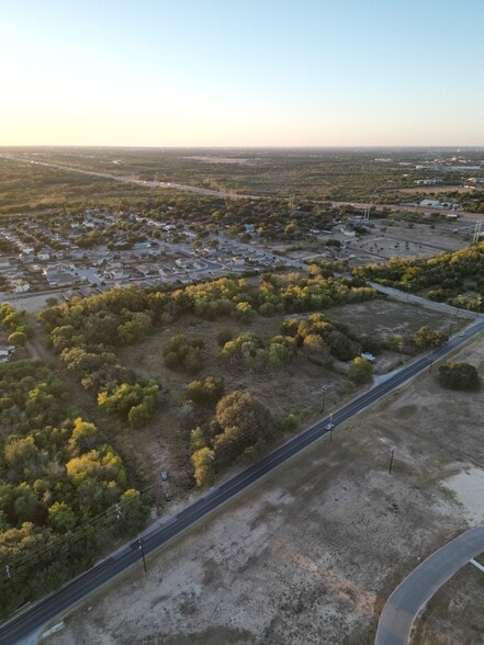 9811 Southton Rd, San Antonio, TX for sale - Building Photo - Image 2 of 12