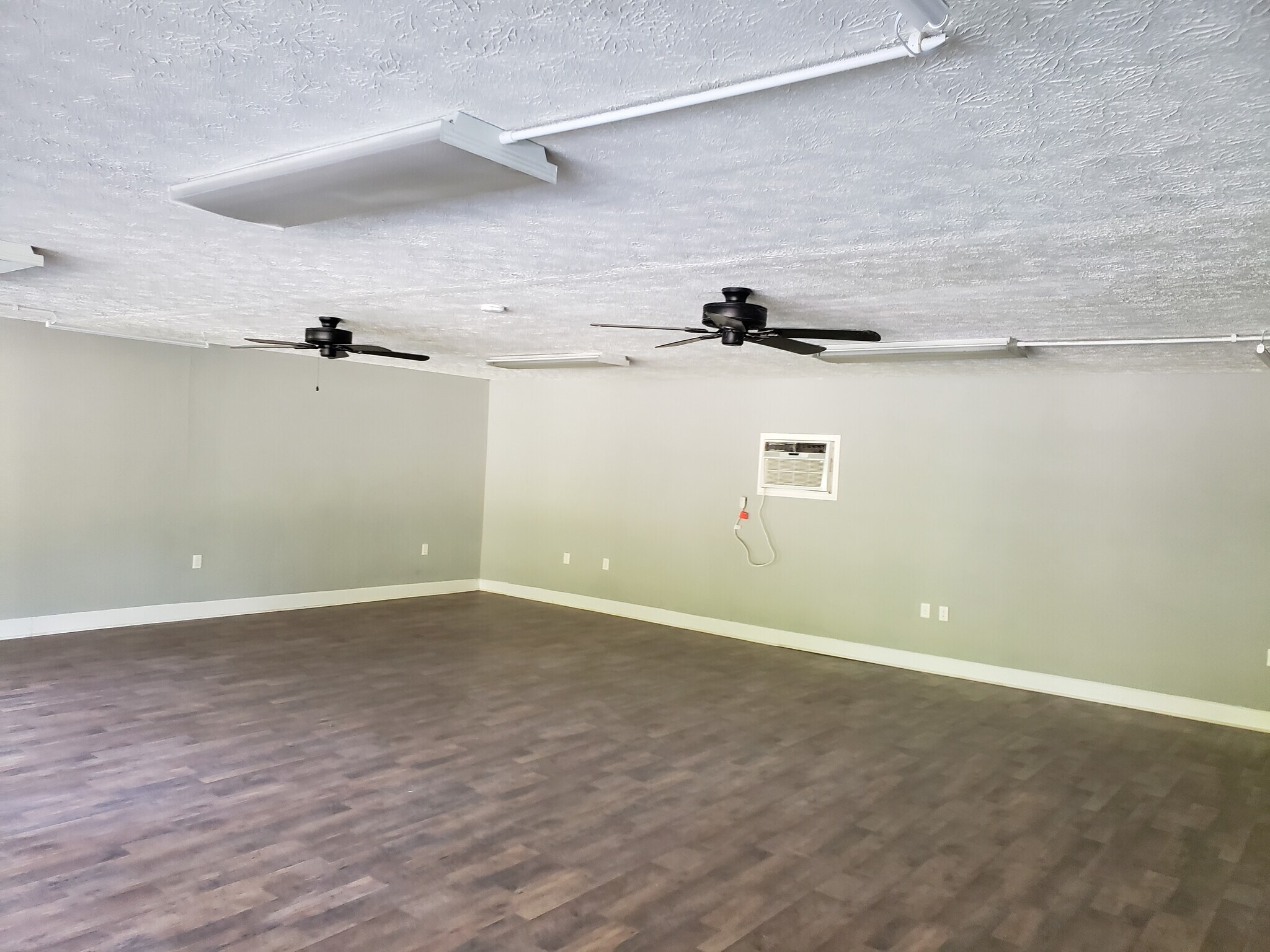 107 W 15th St, Rincon, GA for sale Building Photo- Image 1 of 1