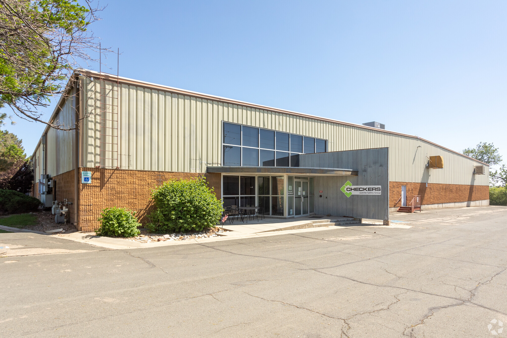 620 Compton St, Broomfield, CO for sale Primary Photo- Image 1 of 1